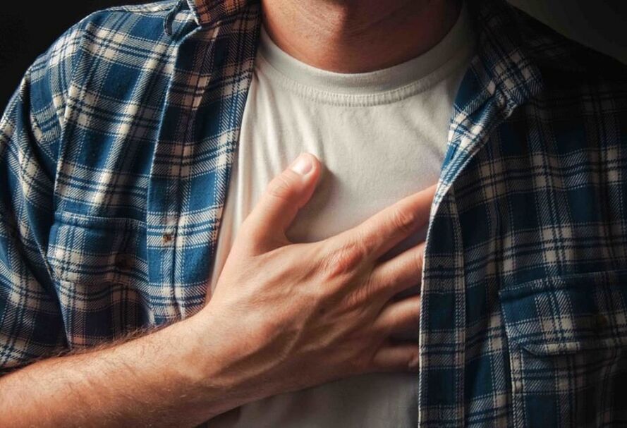 dolor en el pecho debido a la osteocondrosis
